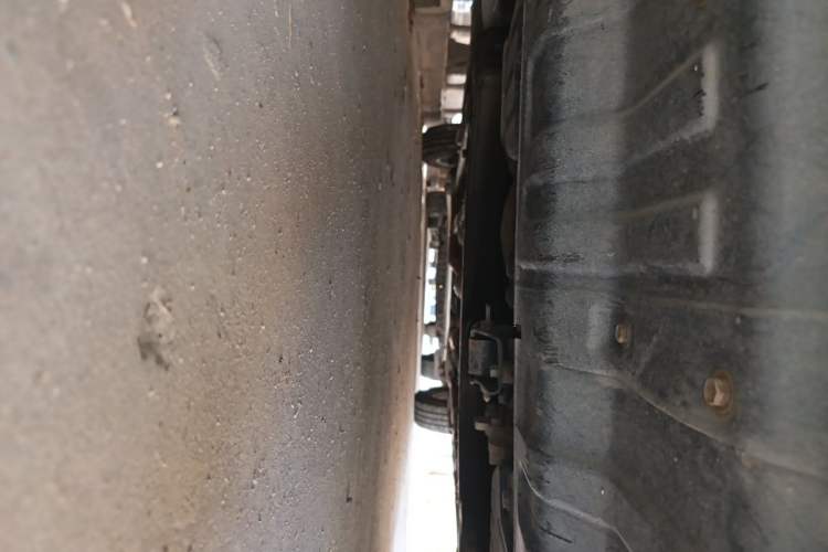 Used Hyundai Verna (older generation) 2014 1.4L Automatic Leading-Edge GLX Chassis Front