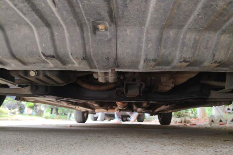 Used Hyundai Verna (older generation) 2014 1.4L Manual Smart GLS Trim Chassis Front