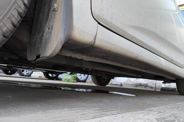 Used Hyundai Verna (older generation) 2014 1.4L Manual Smart GLS Trim Chassis Front Left
