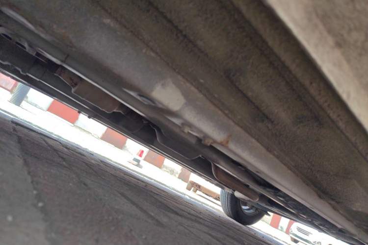 Used Hyundai Verna (older generation) 2014 1.4L Manual Smart GLS Trim Chassis Front Left