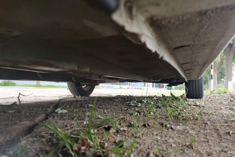 Used Hyundai Verna (older generation) 2014 1.4L Automatic Leading-Edge GLX Chassis Front Left