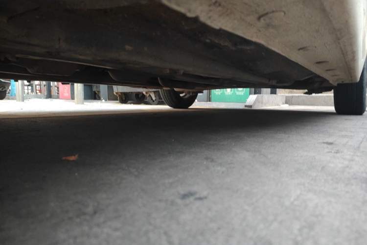 Used Hyundai Verna (older generation) 2014 1.4L Automatic Leading-Edge GLX Chassis Front Left
