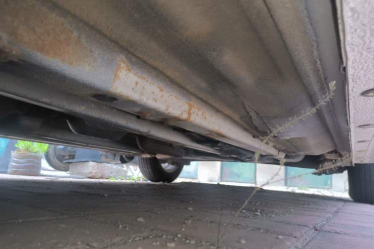 Used Hyundai Verna (older generation) 2014 1.4L Manual Smart GLS Trim Chassis Front Left