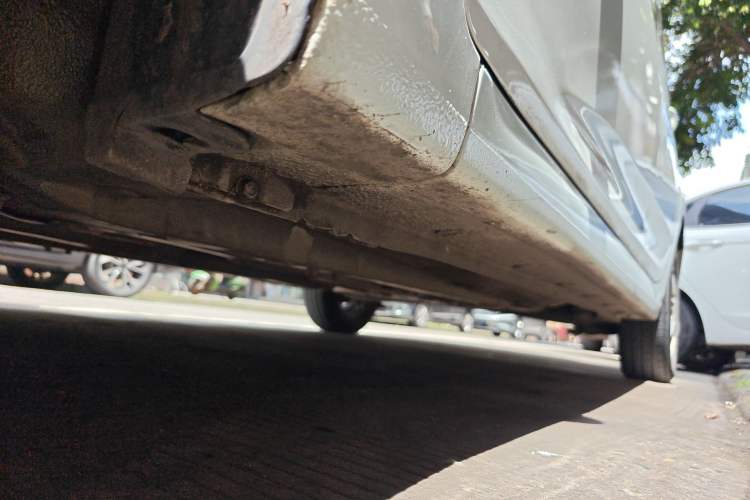Used Hyundai Verna (older generation) 2014 1.4L Automatic Smart GLS Chassis Front Left