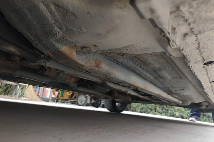 Used Hyundai Verna (older generation) 2014 1.4L Manual Smart GLS Trim Chassis Front Left