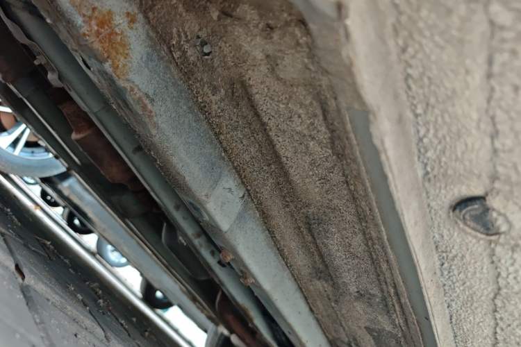 Used Hyundai Verna (older generation) 2014 1.4L Manual Smart GLS Trim Chassis Front Left