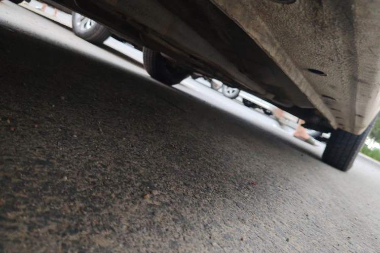 Used Hyundai Verna (older generation) 2014 1.4L Manual Smart GLS Trim Chassis Front Left