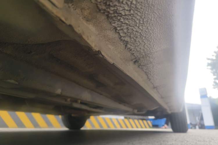 Used Hyundai Verna (older generation) 2014 1.4L Manual Smart GLS Trim Chassis Front Left