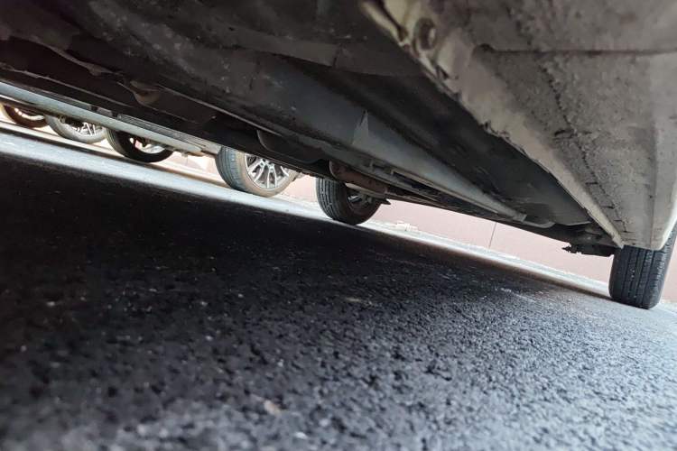 Used Hyundai Verna (older generation) 2014 1.4L Manual Smart GLS Trim Chassis Front Left