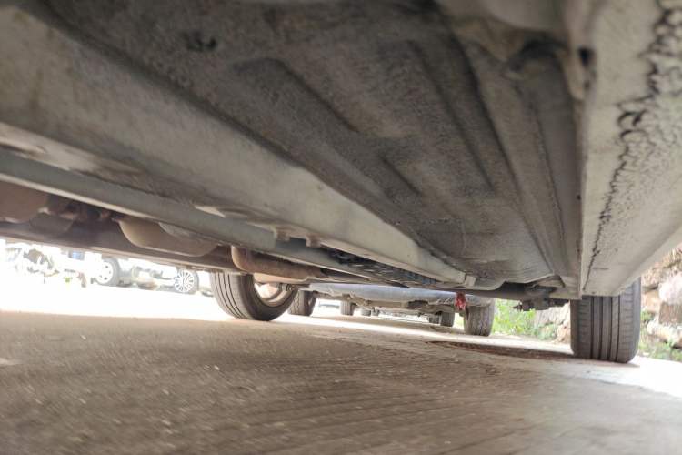 Used Hyundai Verna (older generation) 2014 1.4L Automatic Smart GLS Chassis Front Left