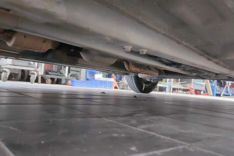 Used Hyundai Verna (older generation) 2014 1.4L Manual Smart GLS Trim Chassis Front Left