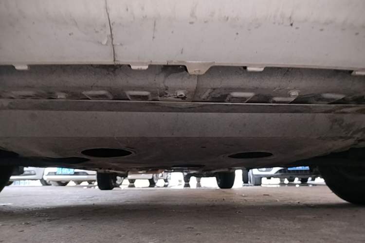 Used Hyundai Verna (older generation) 2014 1.4L Manual Smart GLS Trim Chassis Front