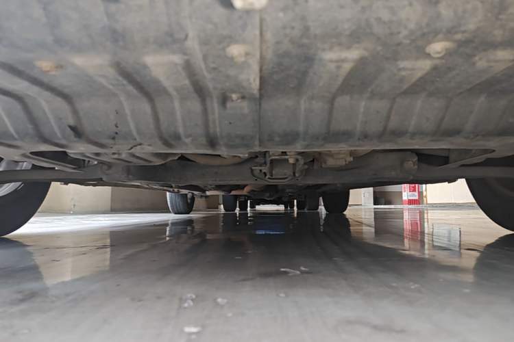 Used Hyundai Verna (older generation) 2014 1.4L Manual Smart GLS Trim Chassis Front