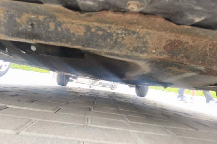 Used Hyundai Verna (older generation) 2014 1.4L Manual Smart GLS Trim Chassis Front