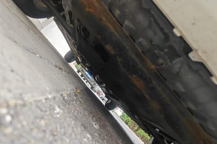 Used Hyundai Verna (older generation) 2014 1.4L Manual Smart GLS Trim Chassis Front