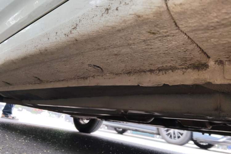 Used Hyundai Verna (older generation) 2014 1.4L Automatic Smart GLS Chassis Front Right
