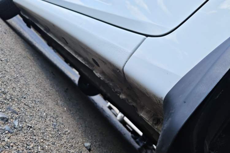 Used Hyundai Verna (older generation) 2014 1.4L Automatic Smart GLS Chassis Front Right