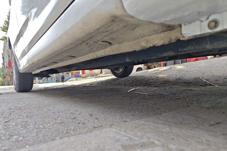 Used Hyundai Verna (older generation) 2014 1.4L Manual Fashion GS Model Chassis Front Right
