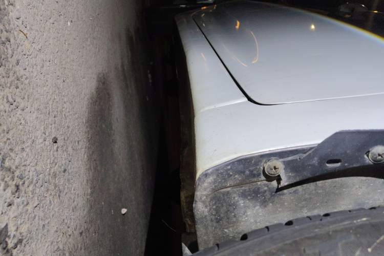 Used Hyundai Verna (older generation) 2014 1.4L Automatic Smart GLS Chassis Front Right