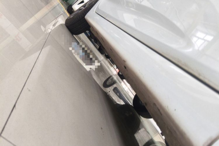 Used Hyundai Verna (older generation) 2014 1.4L Manual Smart GLS Trim Chassis Front Right