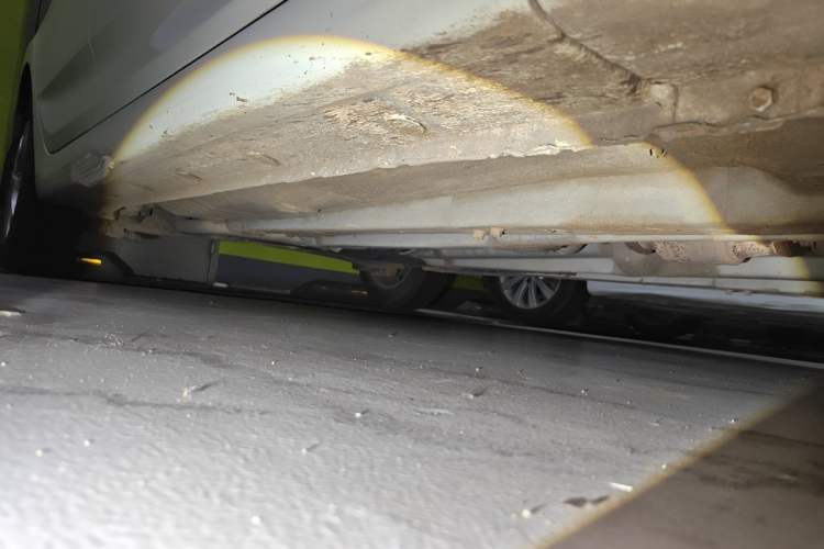 Used Hyundai Verna (older generation) 2014 1.4L Manual Smart GLS Trim Chassis Front Right