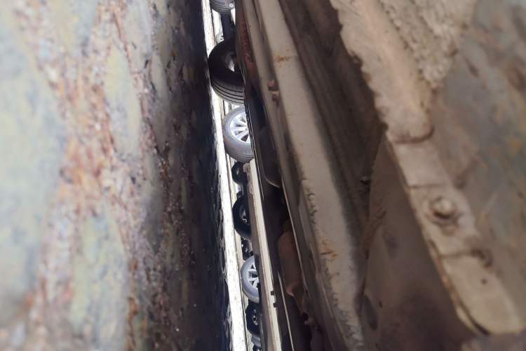 Used Hyundai Verna (older generation) 2014 1.4L Manual Smart GLS Trim Chassis Front Right