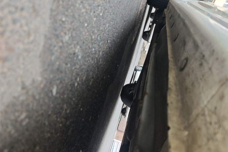 Used Hyundai Verna (older generation) 2014 1.4L Manual Smart GLS Trim Chassis Front Right