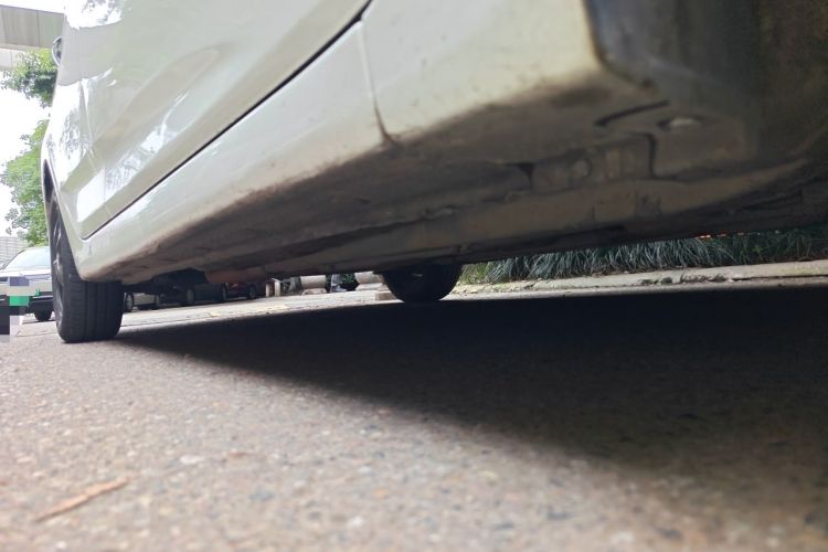 Used Hyundai Verna (older generation) 2014 1.4L Automatic Leading-Edge GLX Chassis Front Right