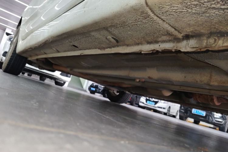 Used Hyundai Verna (older generation) 2014 1.4L Automatic Smart GLS Chassis Front Right