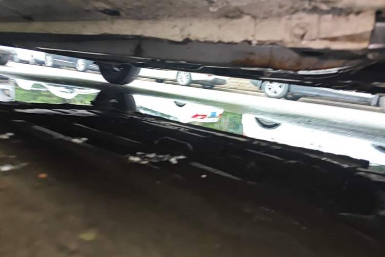 Used Hyundai Verna (older generation) 2014 1.4L Manual Smart GLS Trim Chassis Front Right