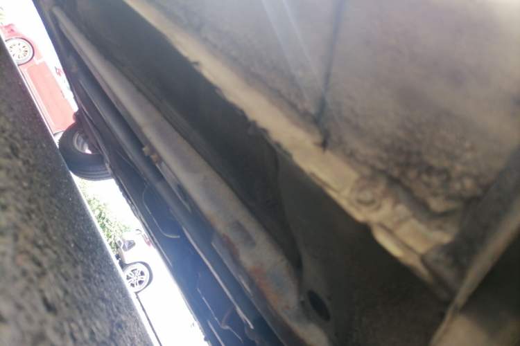 Used Hyundai Verna (older generation) 2014 1.4L Manual Smart GLS Trim Chassis Front Right
