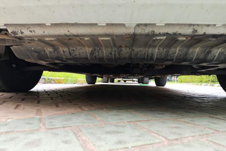 Used Hyundai Verna (older generation) 2014 1.4L Manual Smart GLS Trim Chassis Front