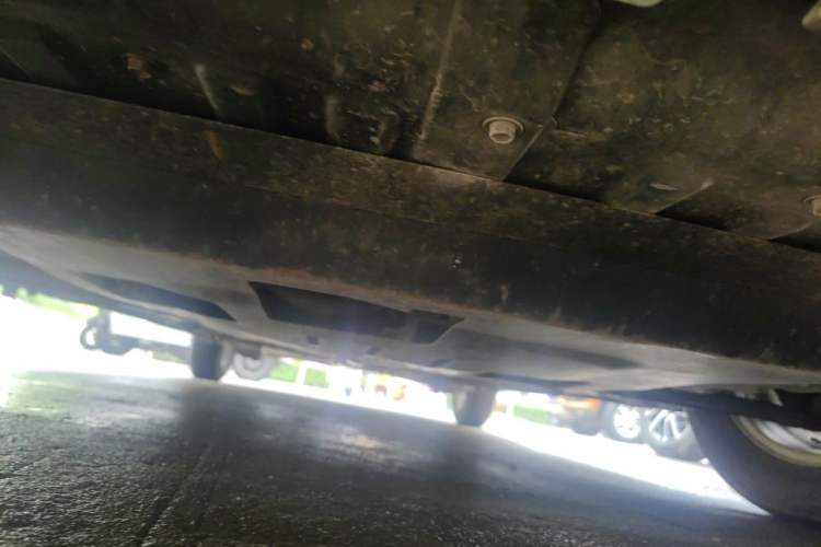 Used Hyundai Verna (older generation) 2014 1.4L Manual Smart GLS Trim Chassis Front