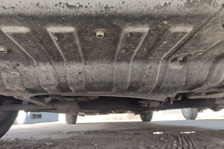 Used Hyundai Verna (older generation) 2014 1.4L Automatic Leading-Edge GLX Chassis Front