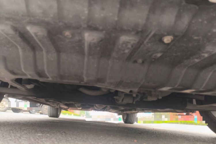 Used Hyundai Verna (older generation) 2014 1.4L Manual Top-Tier Model TOP Chassis Front