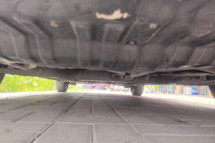 Used Hyundai Verna (older generation) 2014 1.4L Automatic Leading-Edge GLX Chassis Front