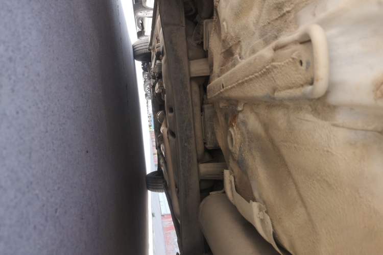 Used Hyundai Verna (older generation) 2014 1.4L Manual Smart GLS Trim Chassis Rear