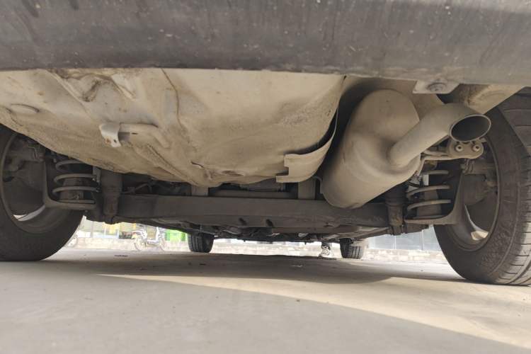 Used Hyundai Verna (older generation) 2014 1.4L Manual Smart GLS Trim Chassis Rear