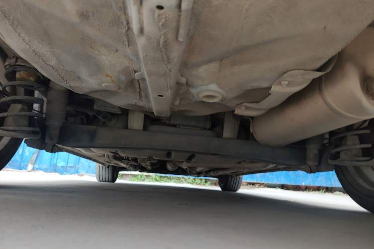 Used Hyundai Verna (older generation) 2014 1.4L Manual Smart GLS Trim Chassis Rear