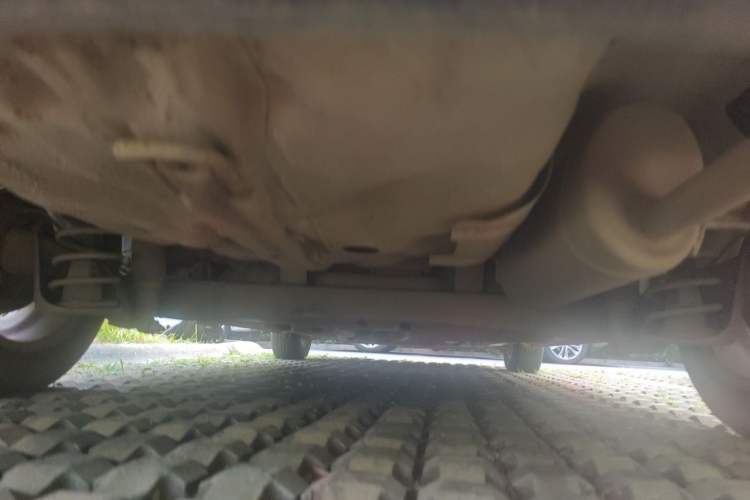 Used Hyundai Verna (older generation) 2014 1.4L Manual Smart GLS Trim Chassis Rear