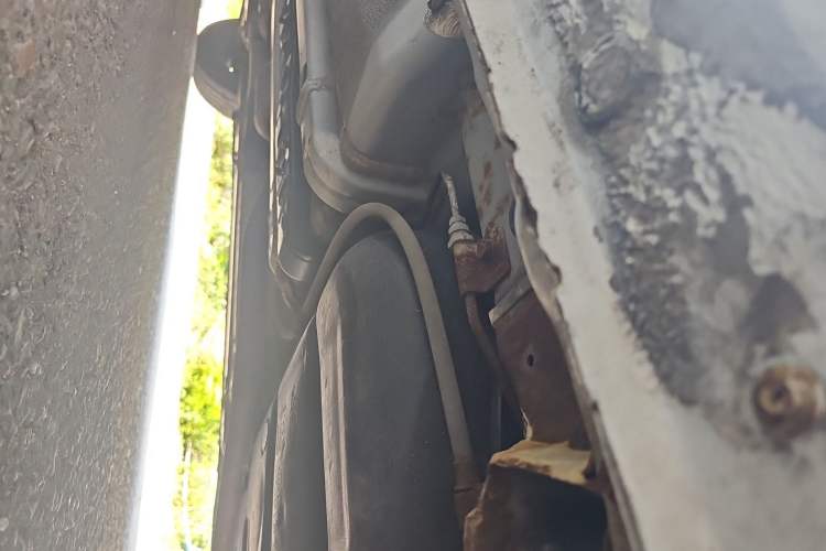 Used Hyundai Verna (older generation) 2014 1.4L Manual Smart GLS Trim Chassis Rear Left