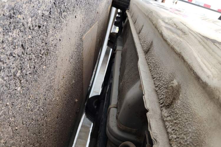 Used Hyundai Verna (older generation) 2014 1.4L Automatic Leading-Edge GLX Chassis Rear Left