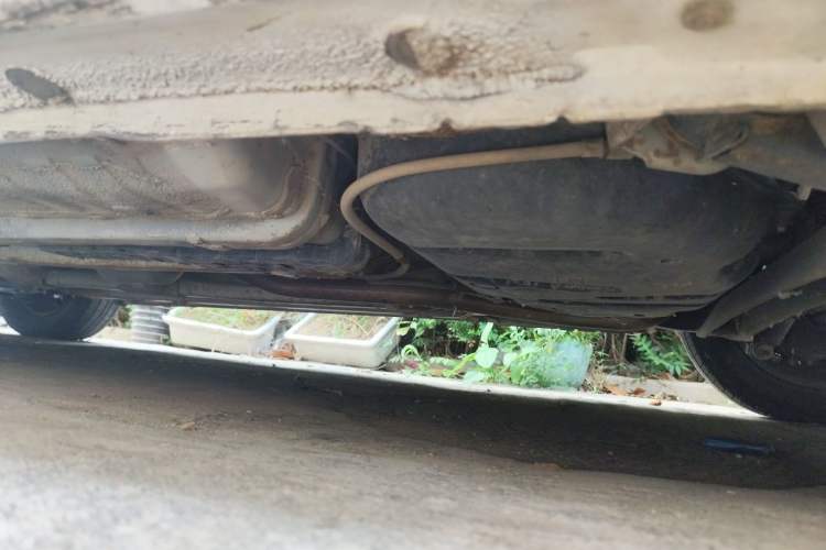 Used Hyundai Verna (older generation) 2014 1.4L Manual Smart GLS Trim Chassis Rear Left