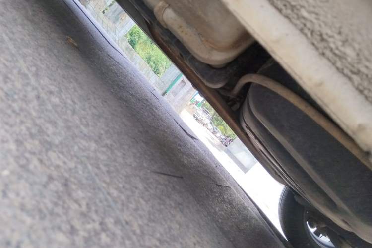 Used Hyundai Verna (older generation) 2014 1.4L Manual Smart GLS Trim Chassis Rear Left