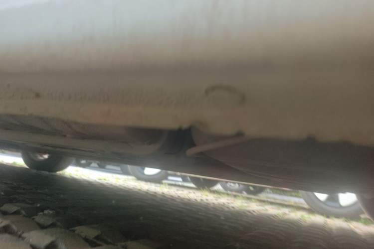 Used Hyundai Verna (older generation) 2014 1.4L Manual Smart GLS Trim Chassis Rear Left