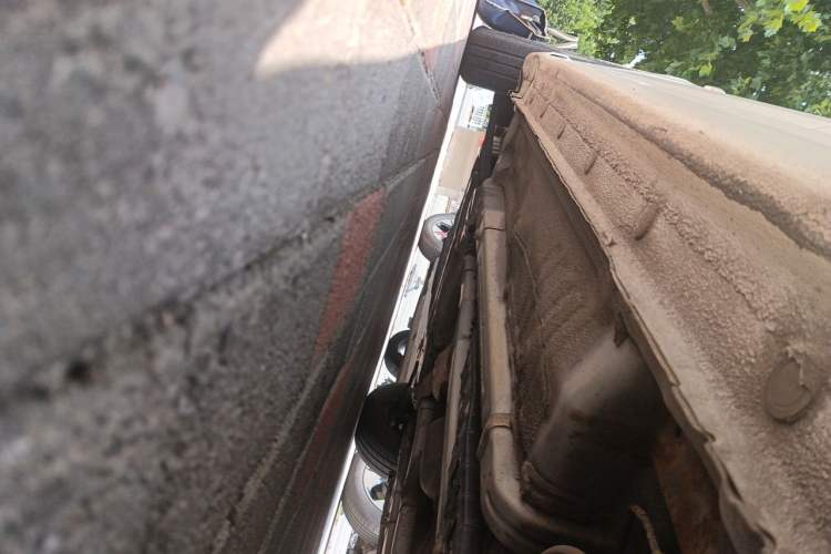 Used Hyundai Verna (older generation) 2014 1.4L Manual Smart GLS Trim Chassis Rear Left