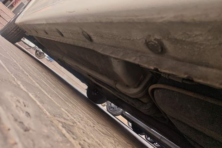 Used Hyundai Verna (older generation) 2014 1.4L Automatic Smart GLS Chassis Rear Left