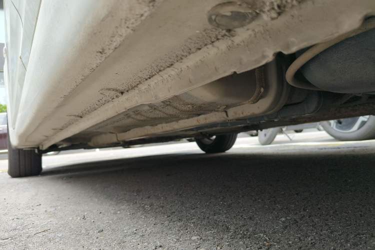 Used Hyundai Verna (older generation) 2014 1.4L Automatic Smart GLS Chassis Rear Left