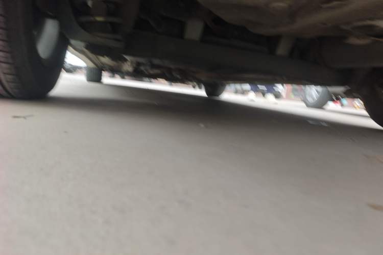 Used Hyundai Verna (older generation) 2014 1.4L Automatic Smart GLS Chassis Rear Left