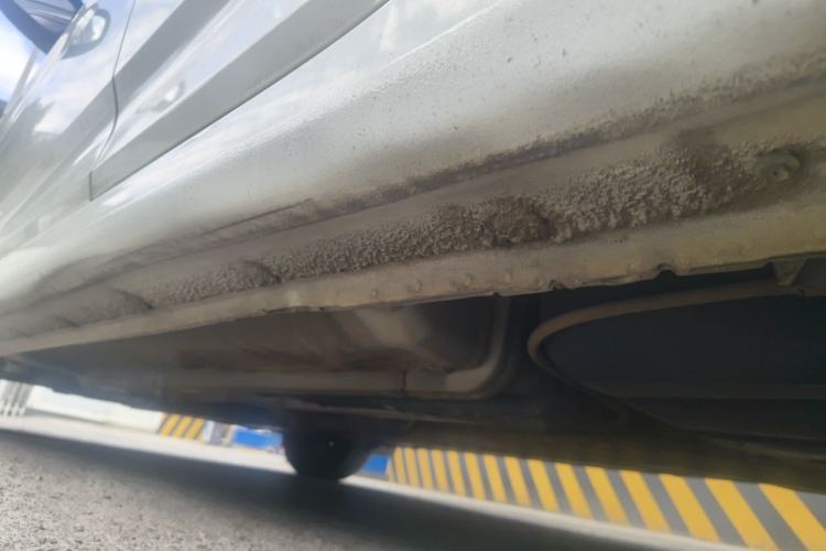 Used Hyundai Verna (older generation) 2014 1.4L Manual Smart GLS Trim Chassis Rear Left